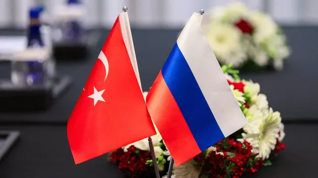 Turkey now feels closer to Russia than to the U.S., says expert